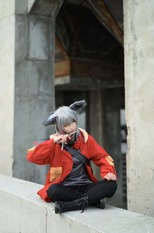 明日方舟COS正片 红 - 樱岛嗷